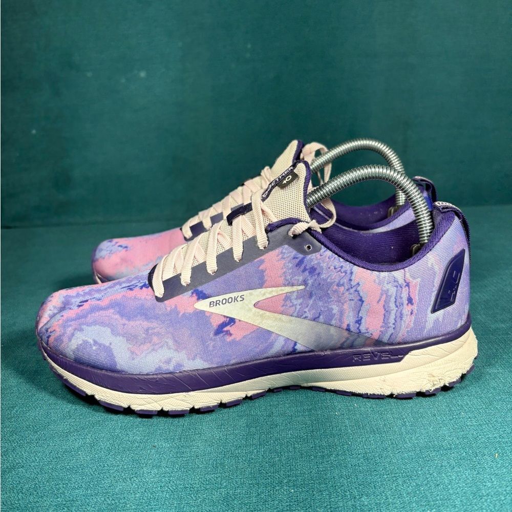 Brooks Women's Revel 4  Lace Up Running Shoes Tie Dye Purple/Pink Size 9